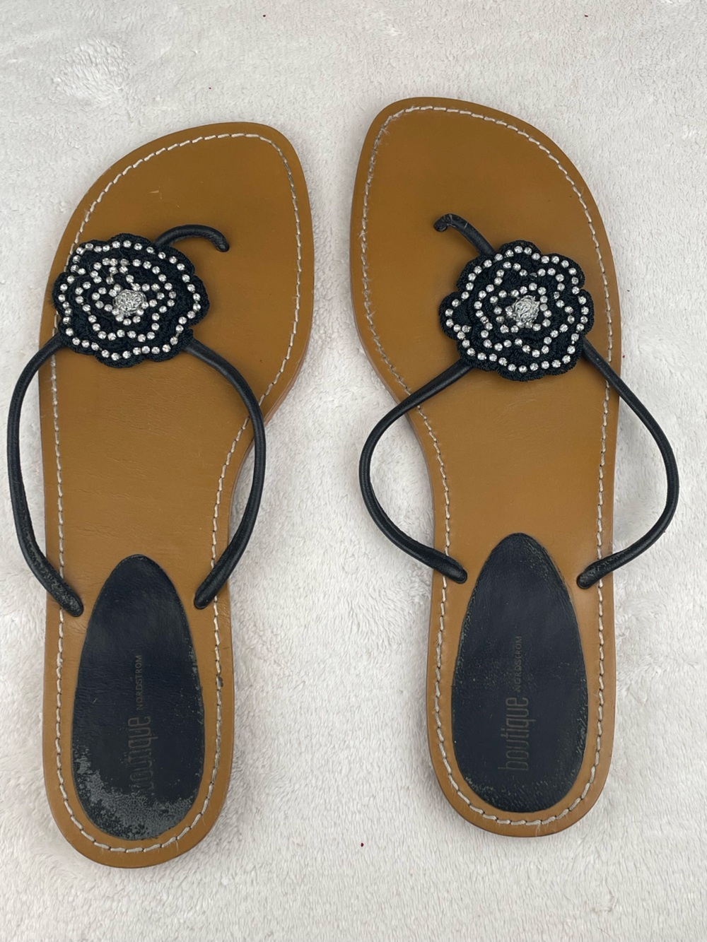 Nordstrom boutique Black Leather Floral Rhinestone Thong Sandals